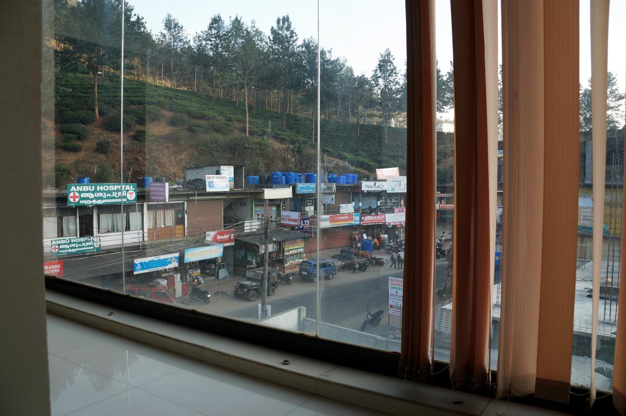 Hotel Royal Nest Vandiperiyar Экстерьер фото